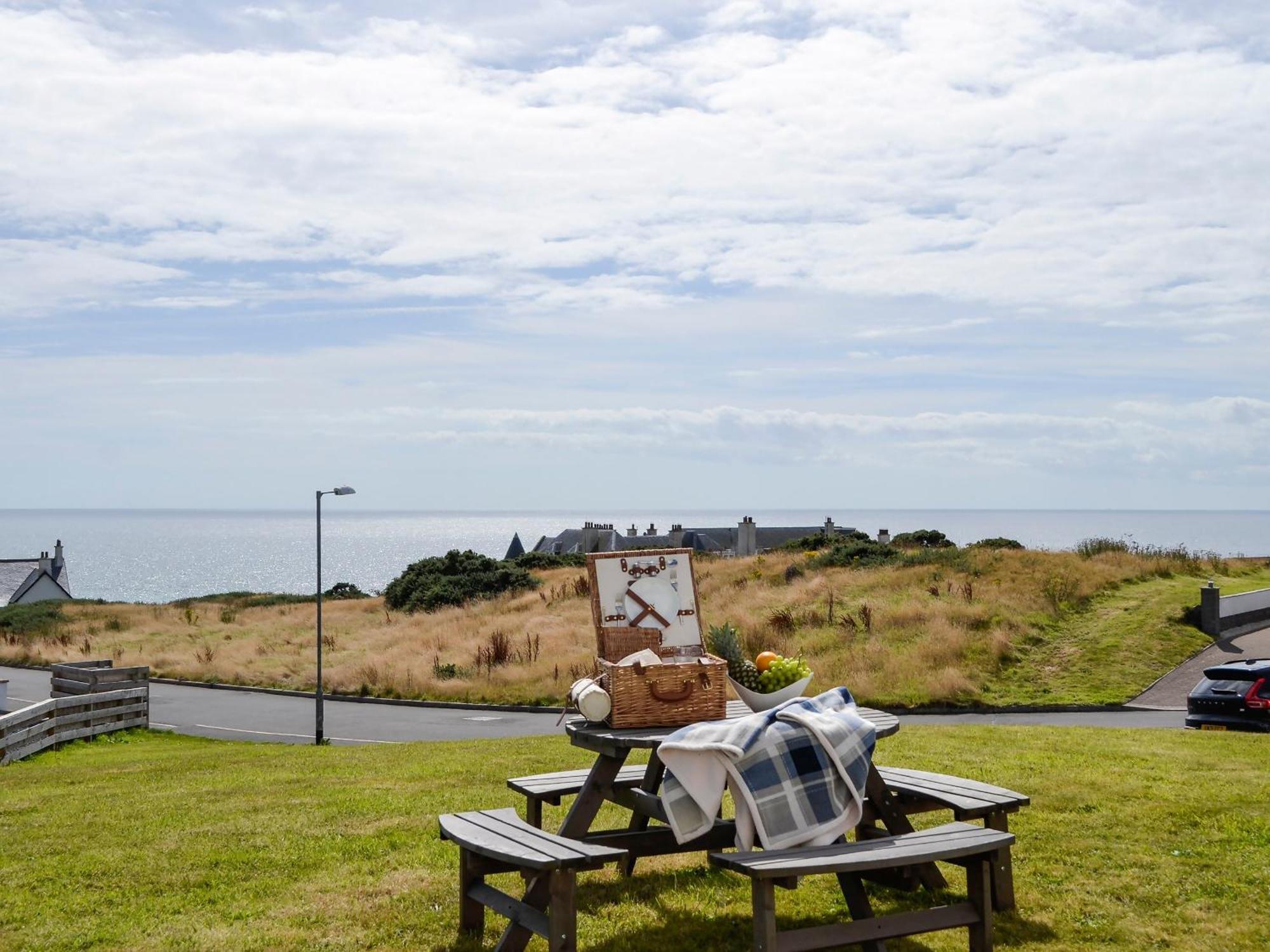 Seaviews And Hot Tub At The Fairways - Uk39821 Villa Portpatrick Dış mekan fotoğraf
